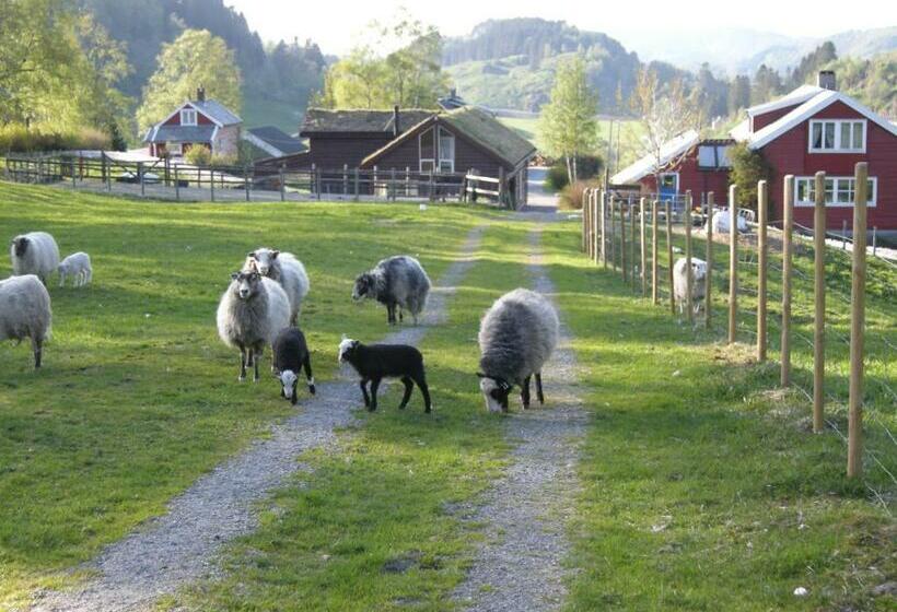 בית מלון כפרי Skjerping Gård