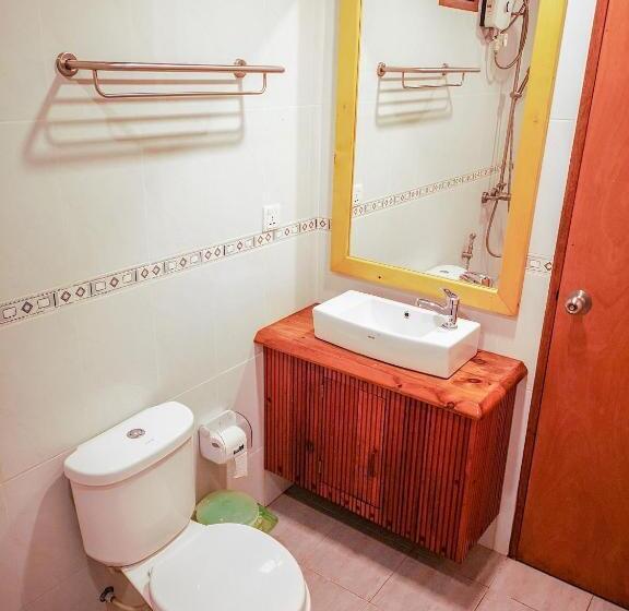 پانسیون Seena Inn