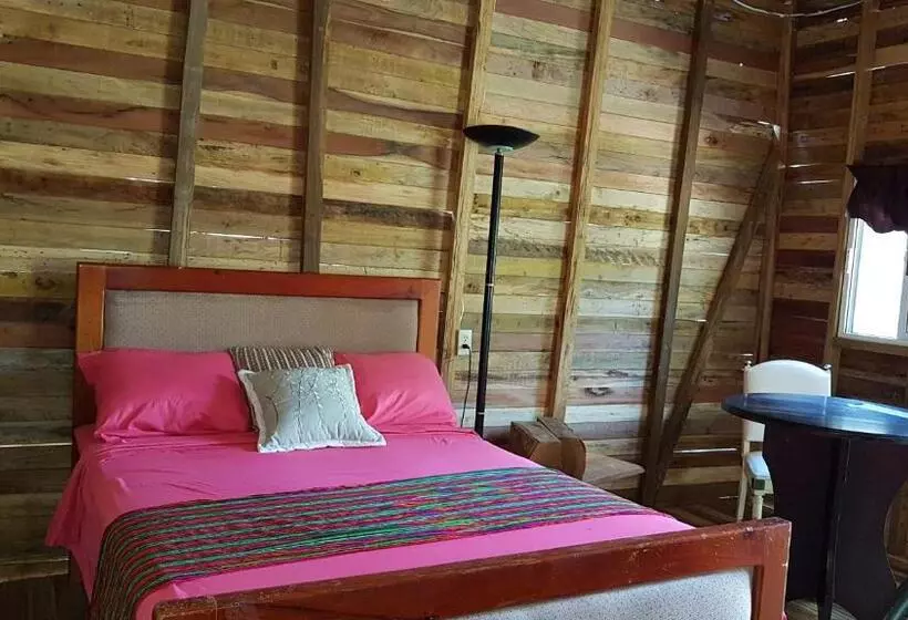 Retkeilymaja Casa Ricky S