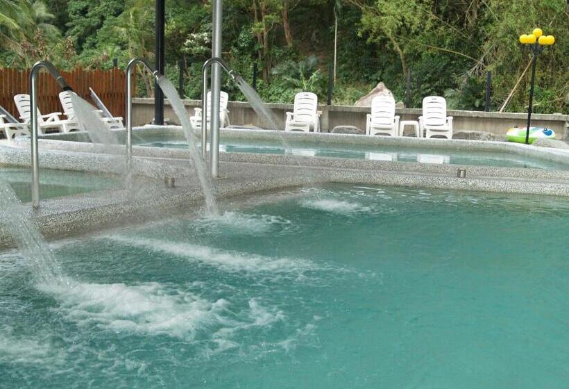 هاستل Dainty Spa