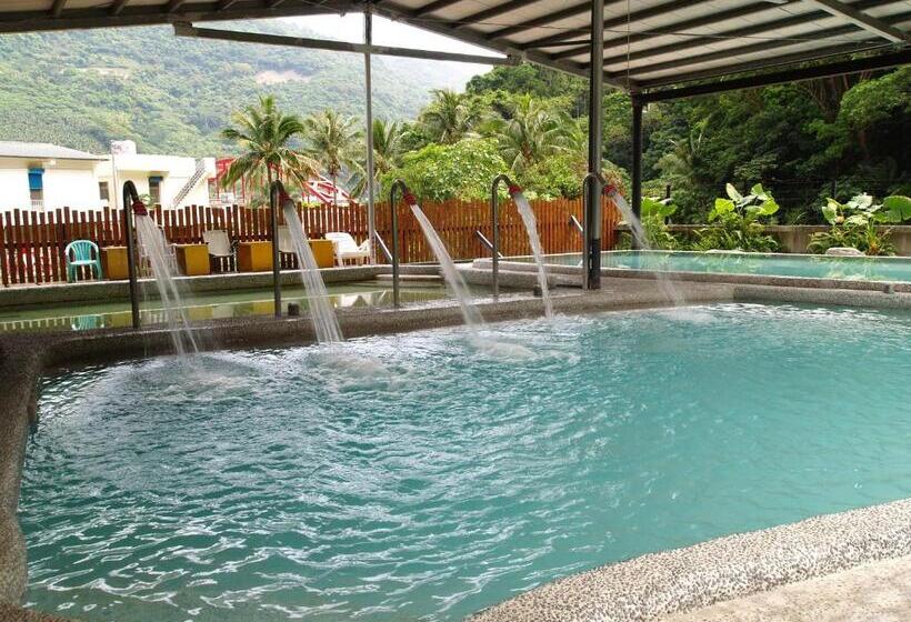 هاستل Dainty Spa