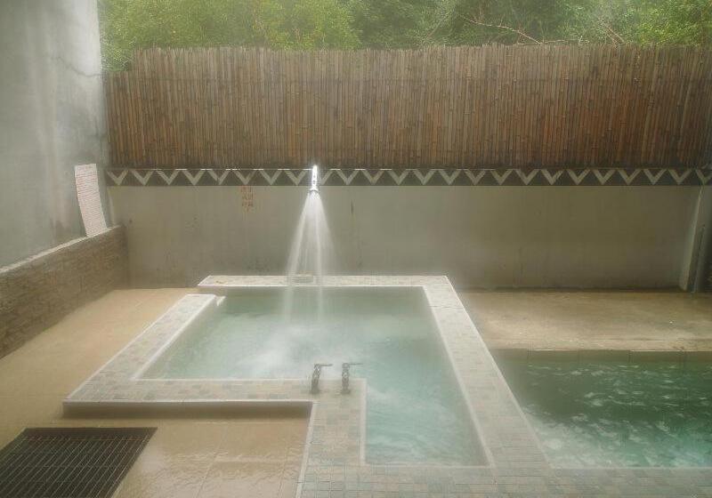 هاستل Dainty Spa