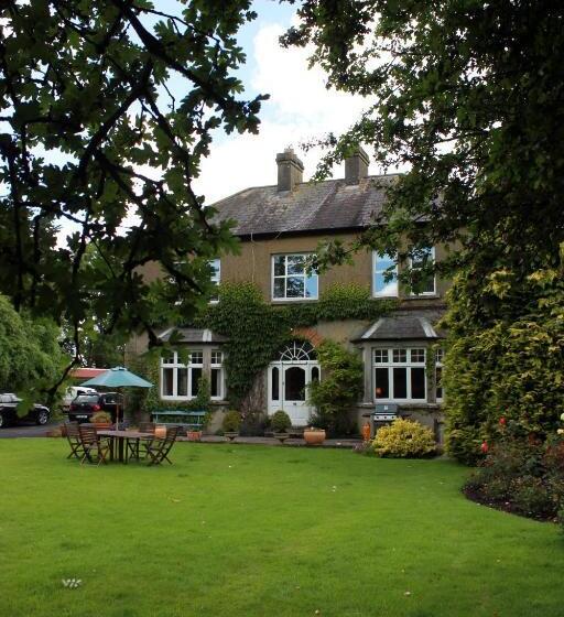 민박 Garrane House