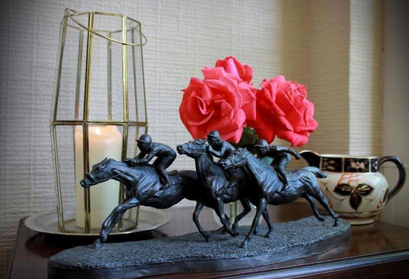 민박 Garrane House