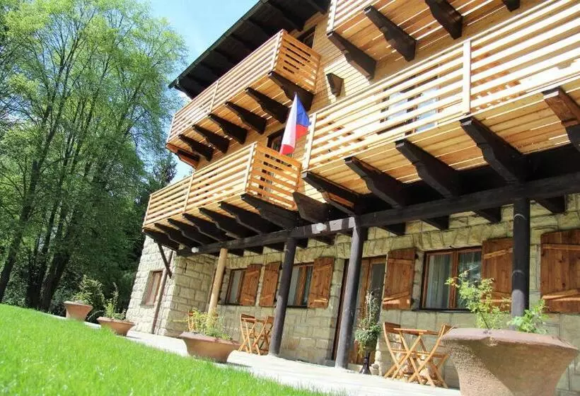 Majatalo Dum Bratri Capku