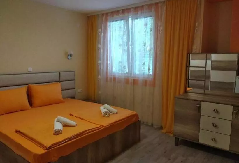 پانسیون Villa Mimi