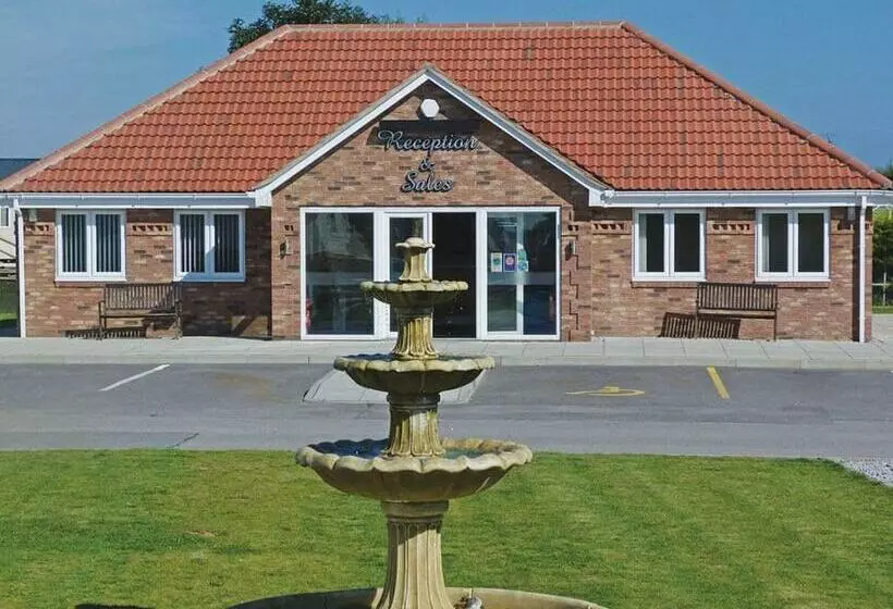 Lomakeskus Cowden Holiday Park