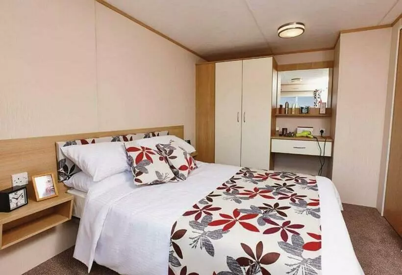 Lomakeskus Cowden Holiday Park