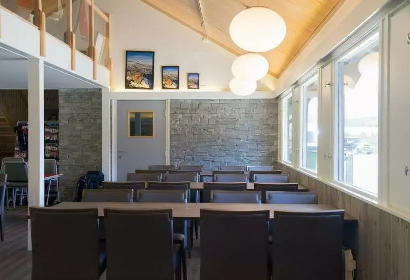 ユースホステル Basecamp Frich`s Hjerkinn