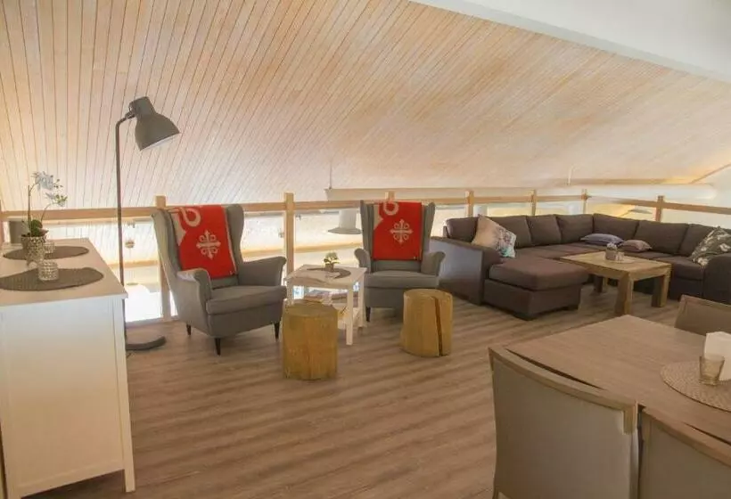 ユースホステル Basecamp Frich`s Hjerkinn