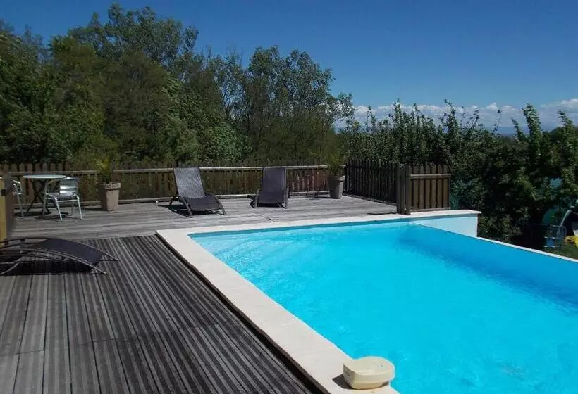 Aamiaismajoitus (B&B) A La Mare Du Vieux Chêne