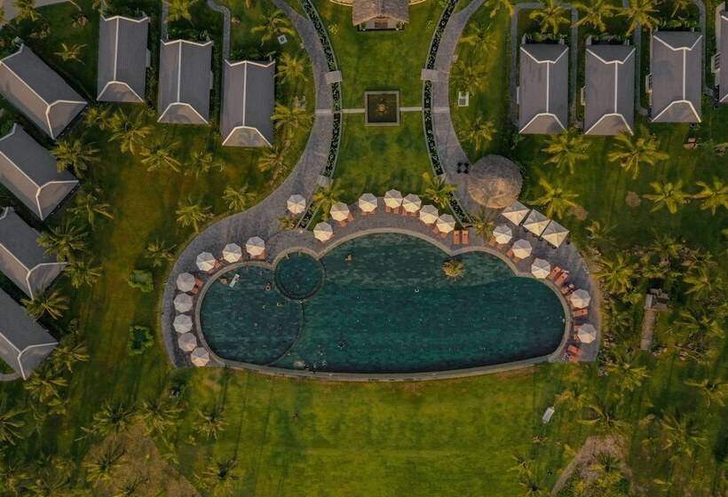 Bliss Hoi An Beach Resort & Wellness