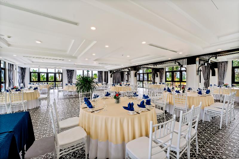 Bliss Hoi An Beach Resort & Wellness