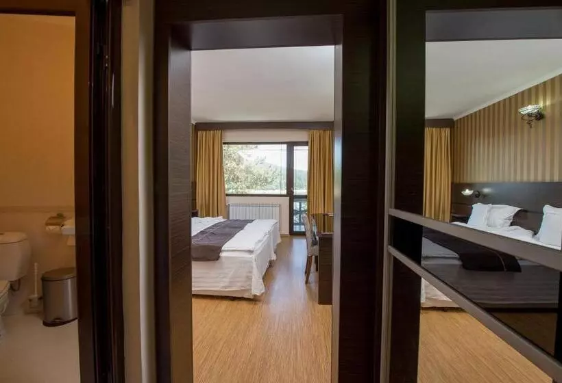 Family Hotel Hebar