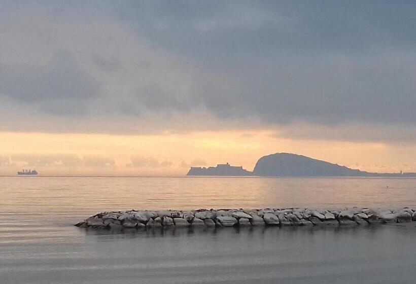 Пансион Parco Dei Gerani Il Monolocale Studio