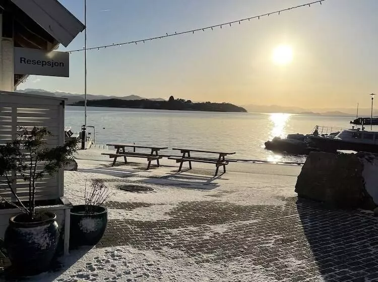 Majatalo Sjøberg Hotell Og Ferie Leiligheter