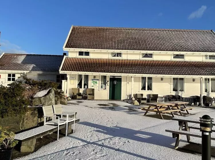 Majatalo Sjøberg Hotell Og Ferie Leiligheter