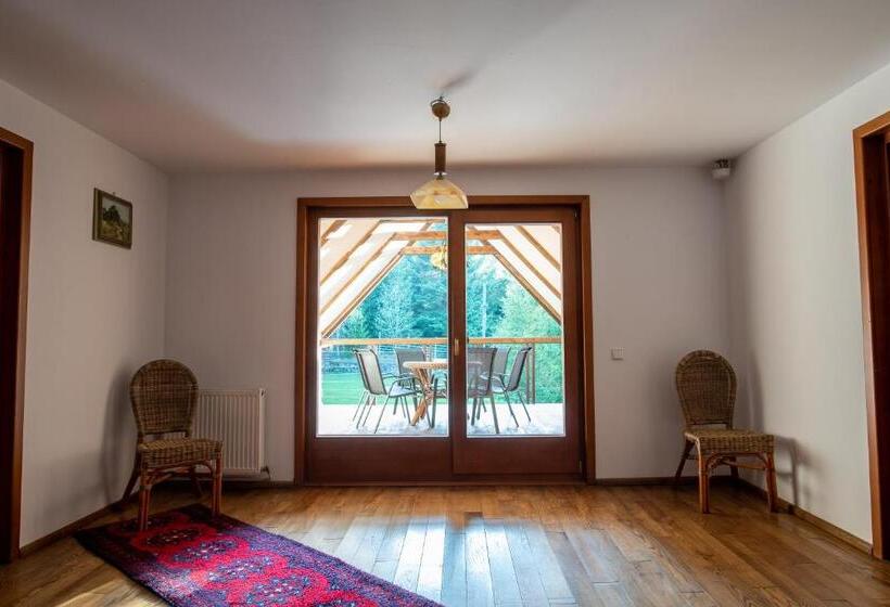 Pensiunea Casa Bunicilor