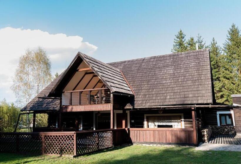 Pensiunea Casa Bunicilor