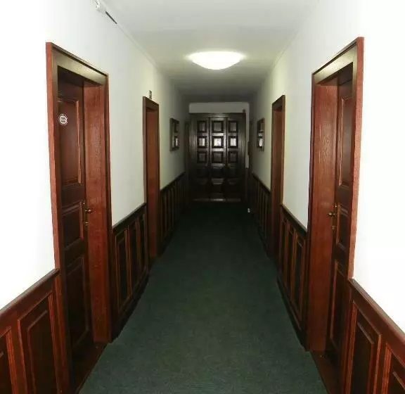 ユースホステル Ový Dům Areál