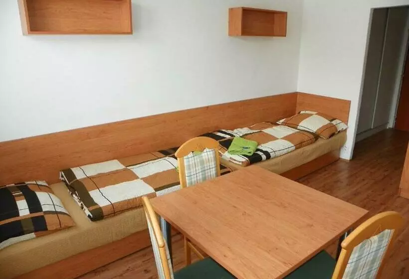 ユースホステル Ový Dům Areál