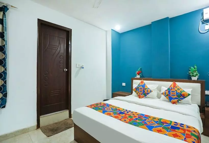 Fabhotel Usha Continental
