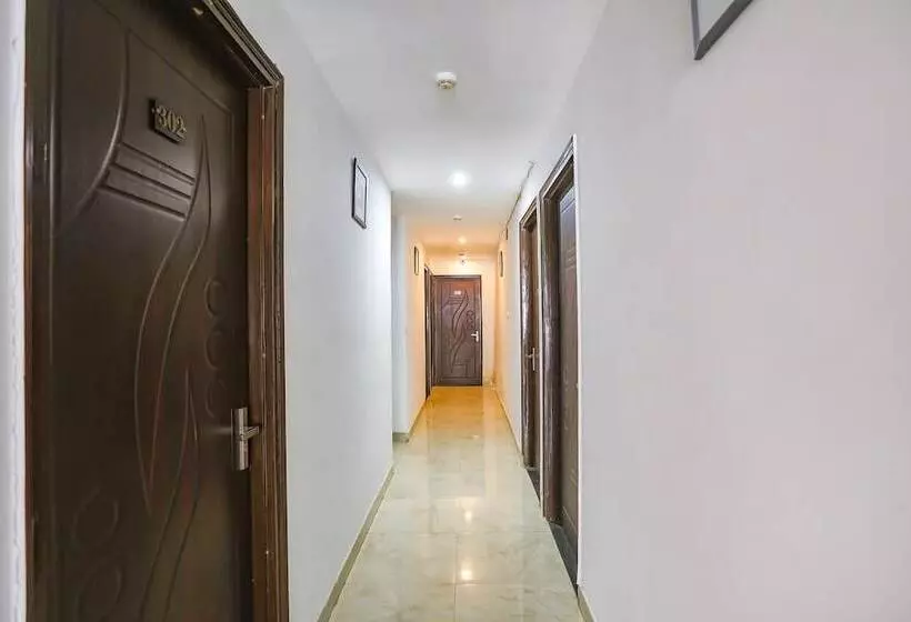 Fabhotel Usha Continental