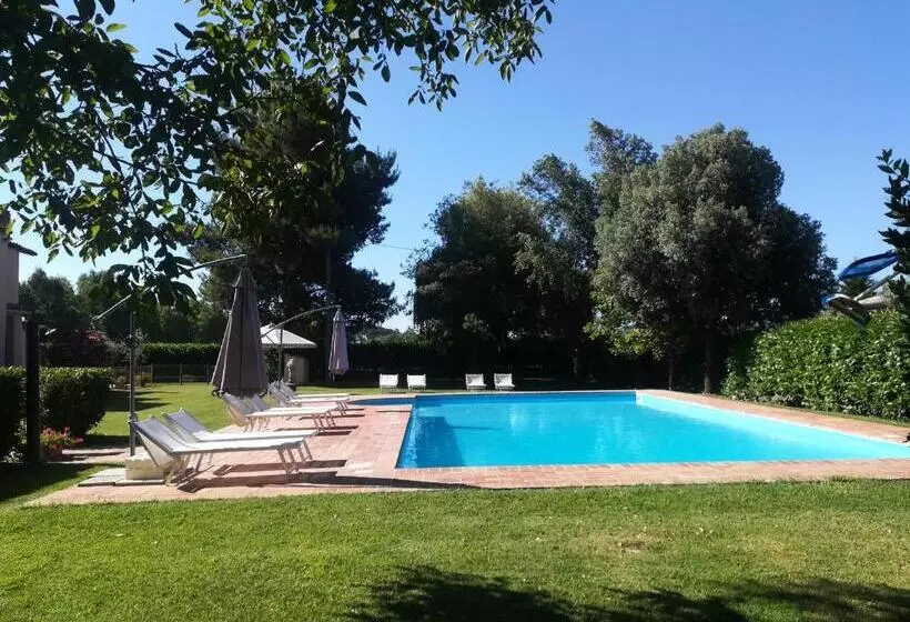 ホテル Agriturismo Podere San Carlo