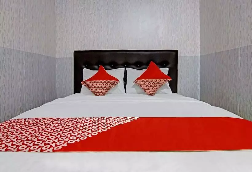 Hotelli Oyo 90358 Poris Residence Syariah