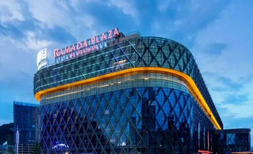 Hotelli Ramada Plaza By Wyndham Anshun