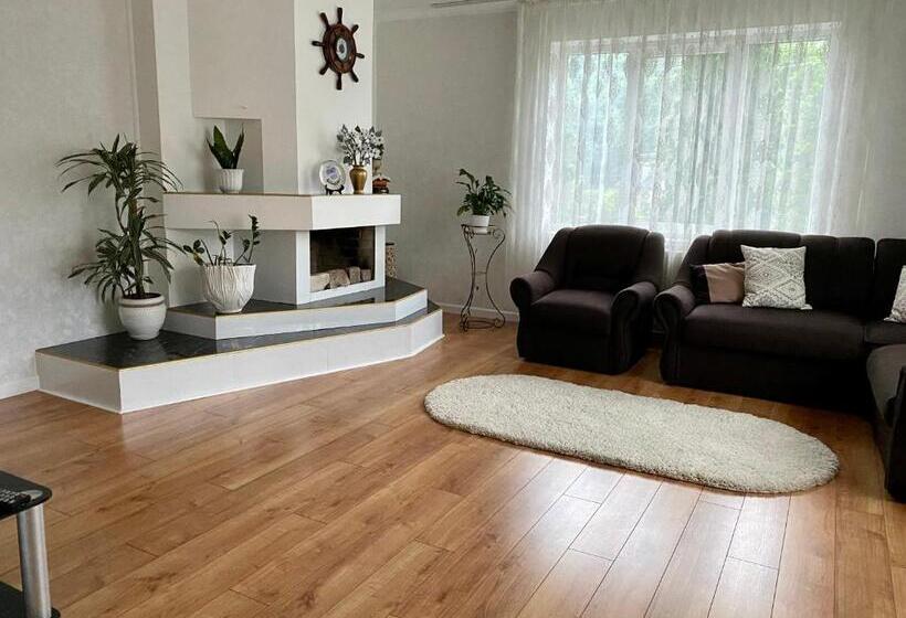 پانسیون вилла поляна