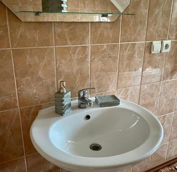 پانسیون вилла поляна