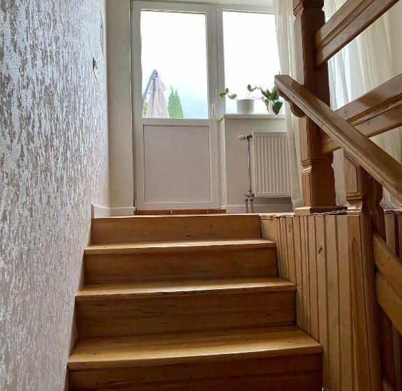 پانسیون вилла поляна