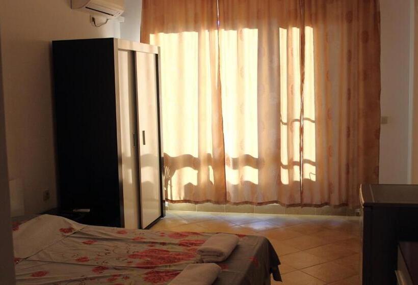 펜션 Tangra Guest House