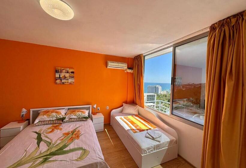 Pensió Villa Jackie