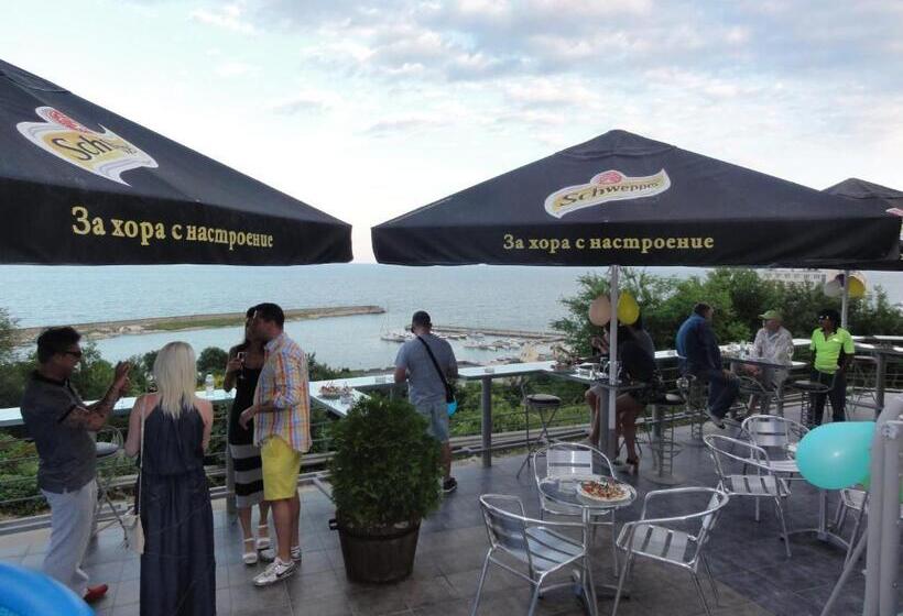 Pensió Villa Jackie