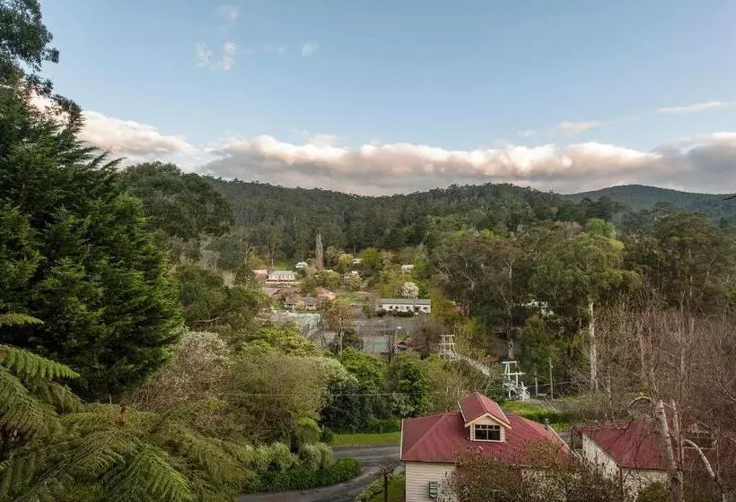 Charnwood Cottages In Warburton
