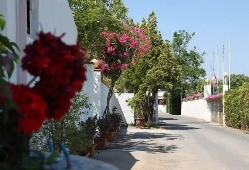 هتل All'antico Pozzo