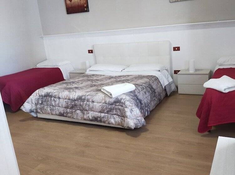 Szálloda All'antico Pozzo