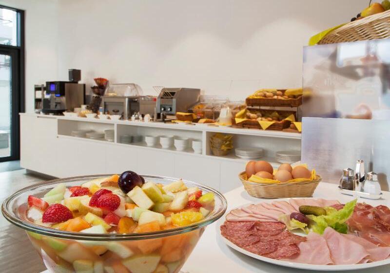 בית מלון כפרי City Lugano