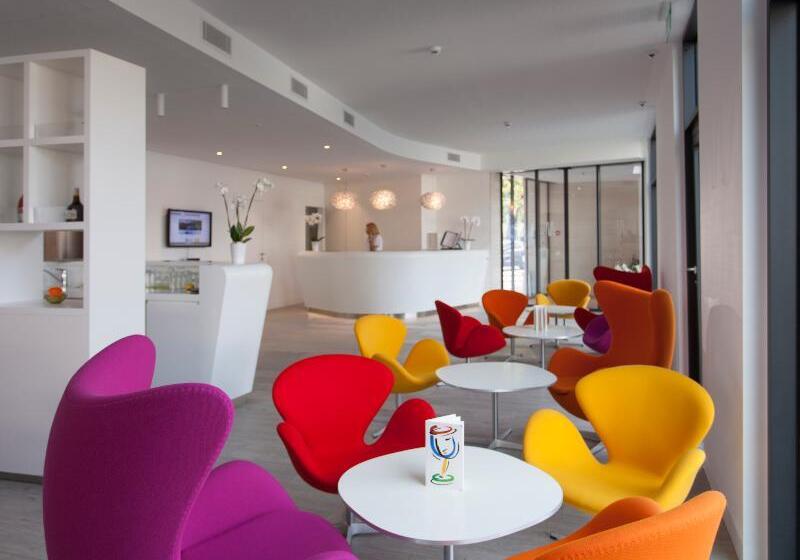 בית מלון כפרי City Lugano