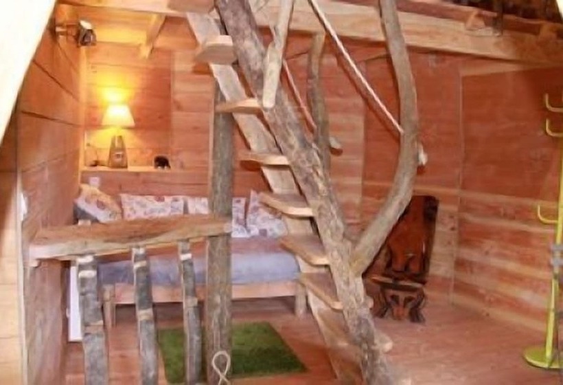 فندق Domaine La Roche Bellin