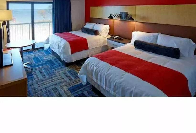 Hotelli Eddy's Resort