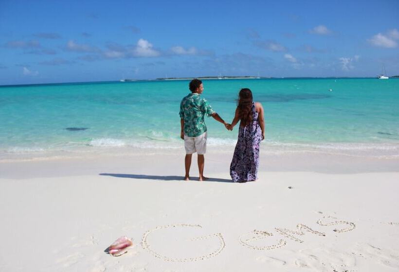 هتل Gems At Paradise Beach