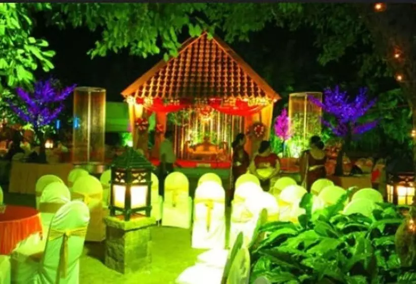 The Gateway Hotel Balaghat Road Gondia