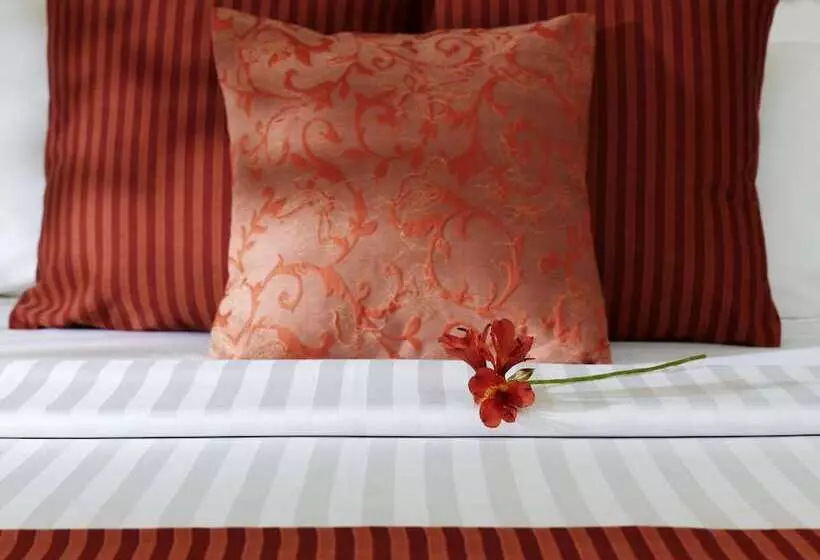 The Gateway Hotel Balaghat Road Gondia