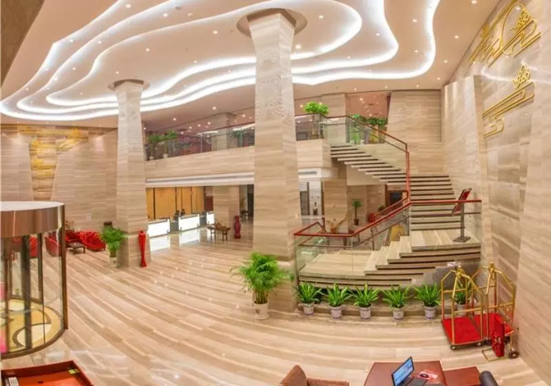 Отель GreenTree Eastern Yichang Jindongshan