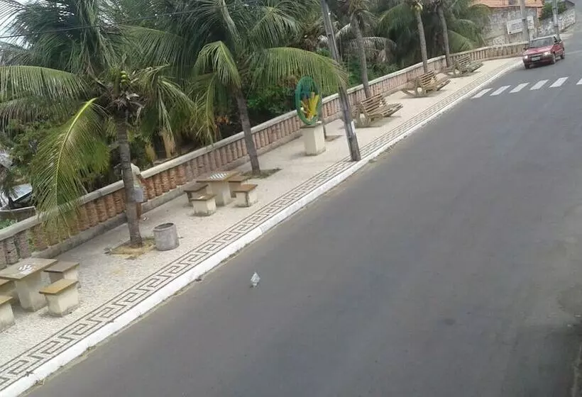 Hotel Iparana Paradise