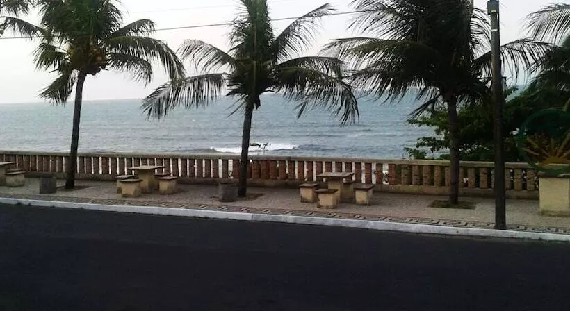 Hotel Iparana Paradise