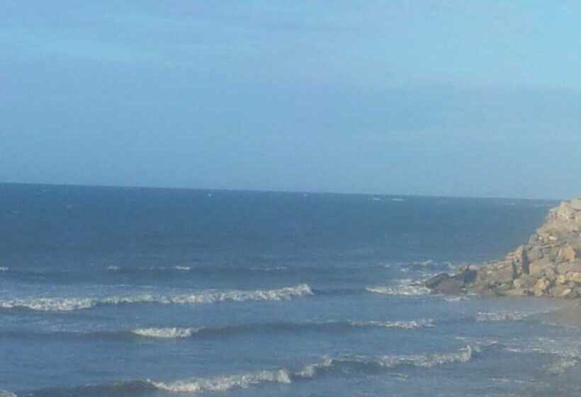 Hotel Iparana Paradise